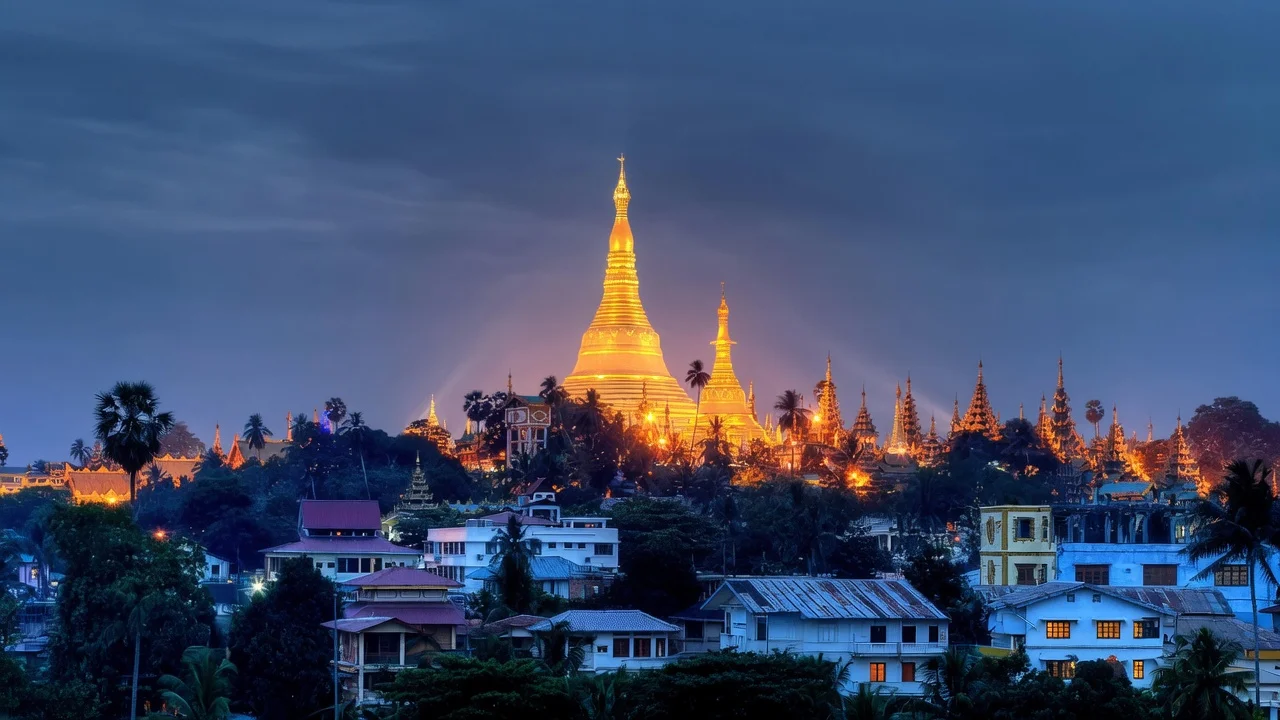 Shwedagon Pagoda, Yangon